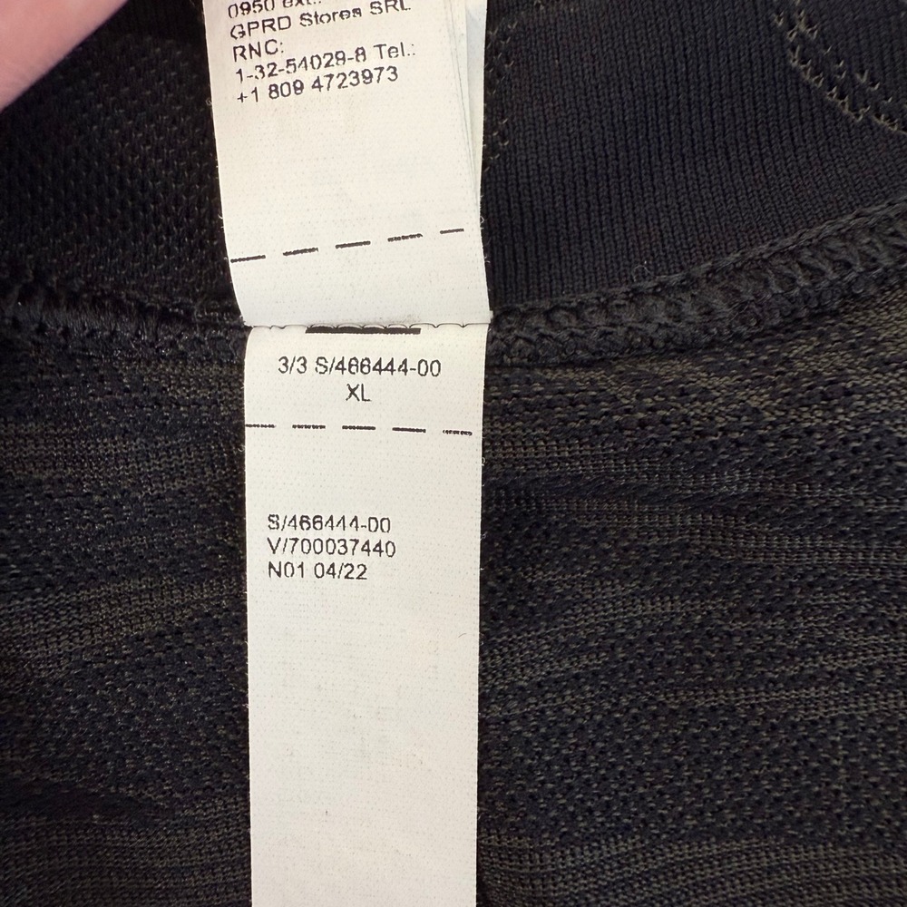 Athleta Womens Momentum XL Tank Top in Black Paisley Print Racerback 466444‎ - Picture 4 of 6